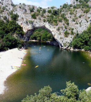 décor sauvage en Ardèche