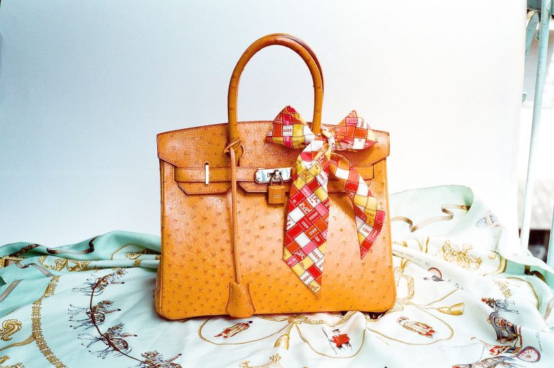Foulard: la folie des carrés de soie