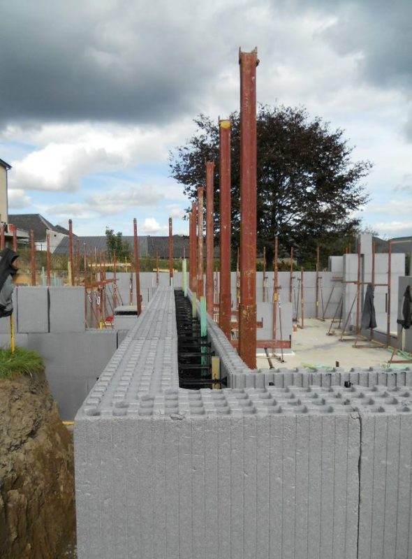 Construire et isoler grâce au bloc isolant