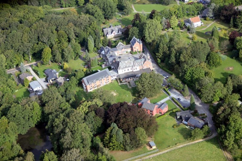 Château Roseraie Spa