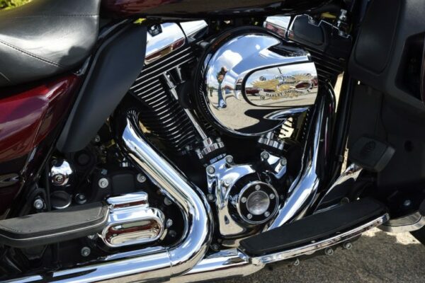 Moto Bien choisir les pièces détachées  www.nextpost.com