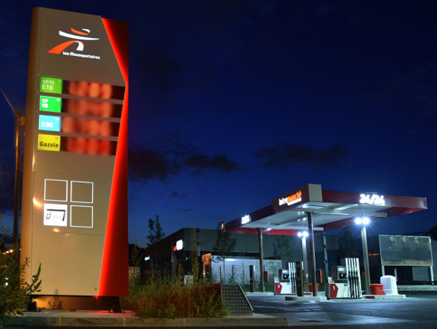 station de carburant