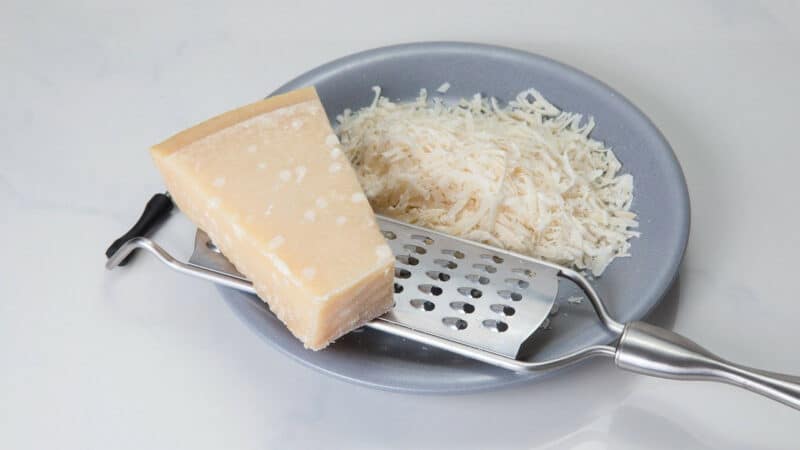 Comment bien choisir une râpe pour professionnels de cuisine ?
