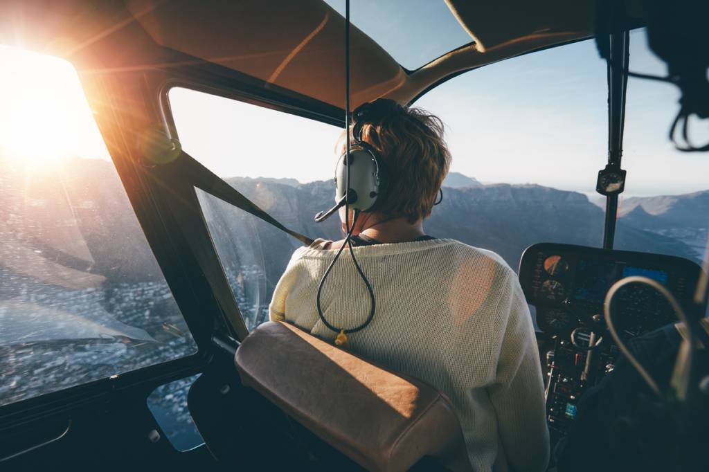 activité sensations fortes : parapente, saut en parachute