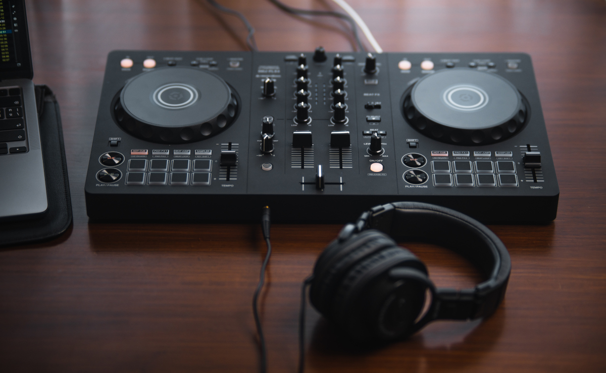 contrôleur dj pour débutant